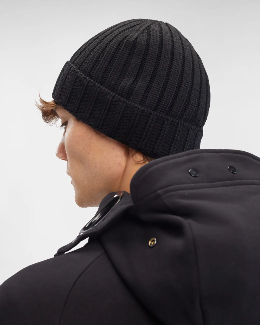 GORRO CANAL NEGRO